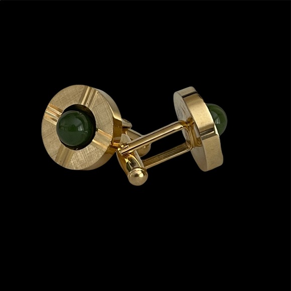 Natural nephrite jade gold tone brass cuff links - Picture 6 of 6